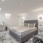 Duomo Smart Pensionat 4*
