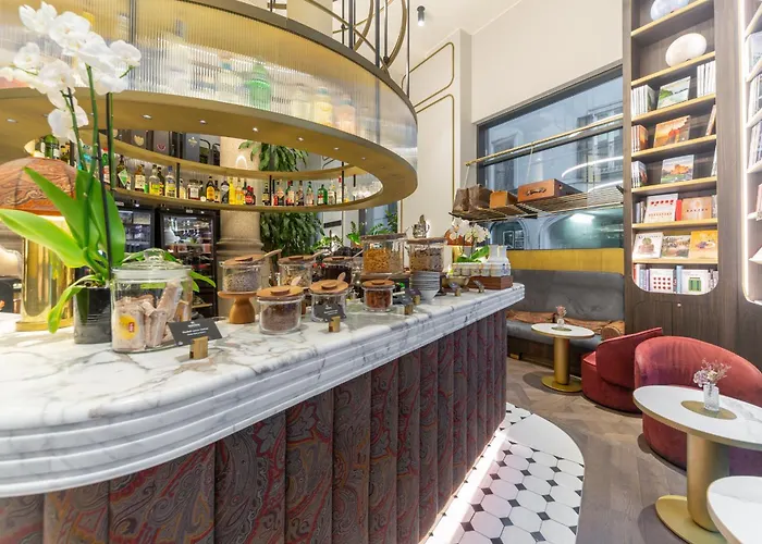 Duomo Smart Πανσιόν 4*