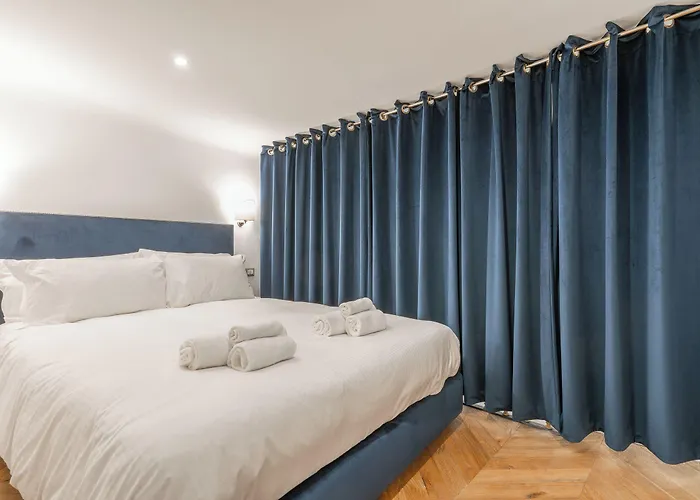 Duomo Smart Πανσιόν 4*